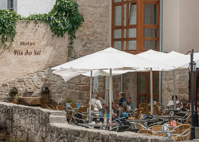Do Val Hotel